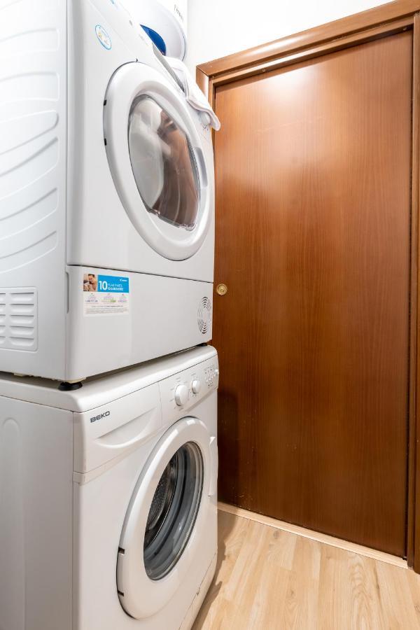 Suite 1,2 Porta Milano Centro Parking Free エクステリア 写真