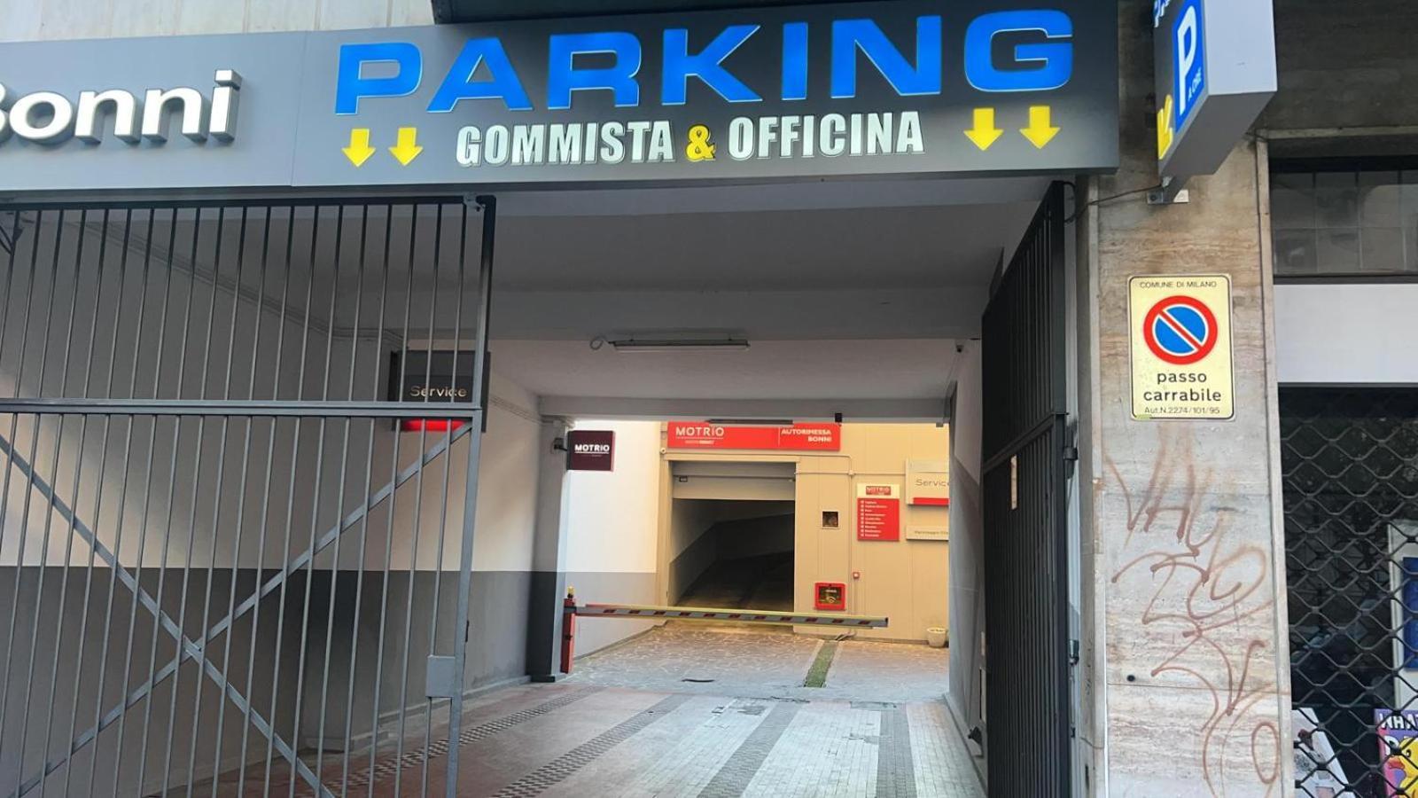 Suite 1,2 Porta Milano Centro Parking Free エクステリア 写真
